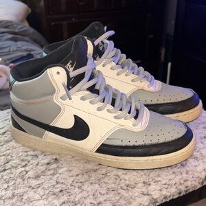 Nike Men's court vision next nature Sneakers